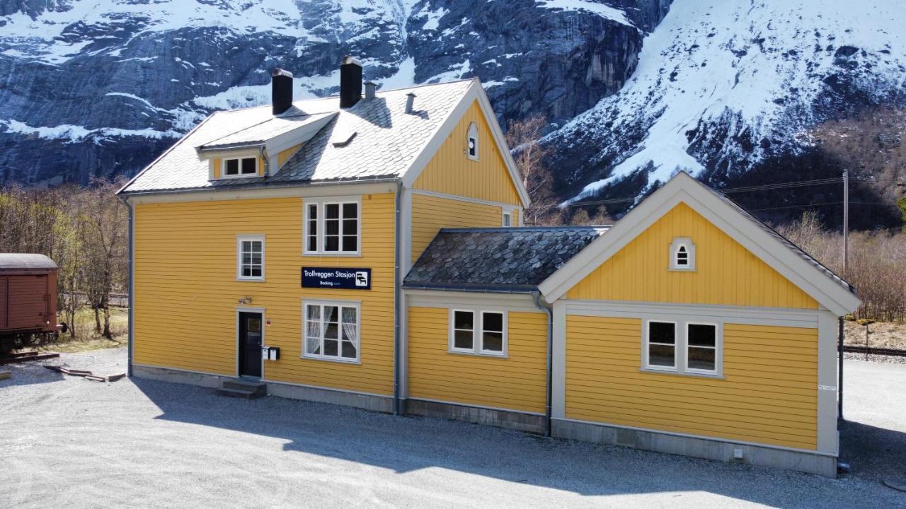 Hotel Trollveggen Stasjon Åndalsnes Zewnętrze zdjęcie